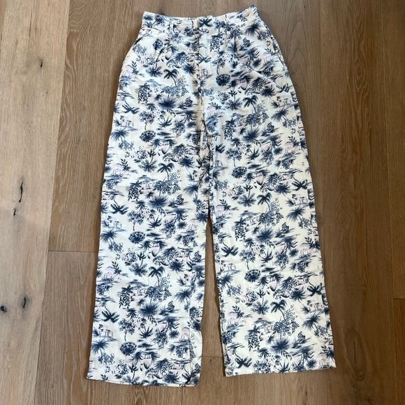 Abercrombie & Fitch Pants - Abercrombie & Fitch Tailored Linen Blend Palm Tree Print Pants Blue and White